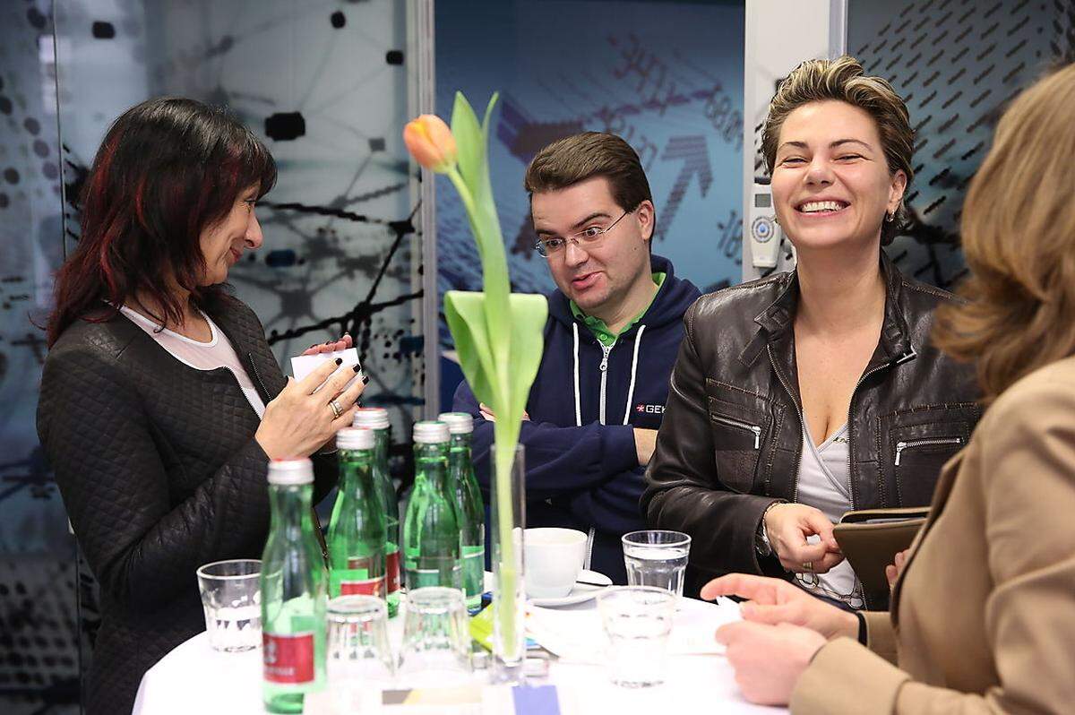 Heike Trammer (GPTW), Marcus Weixelberger (Gekko) und Susanna Janovsky (BDO) haben Spaß, ...