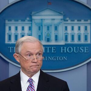 Jeff Sessions erhöht den Druck.