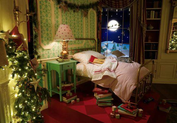 Für ruhige Momente steht in der Bücherei des Hauses im Advent ein Bett. 