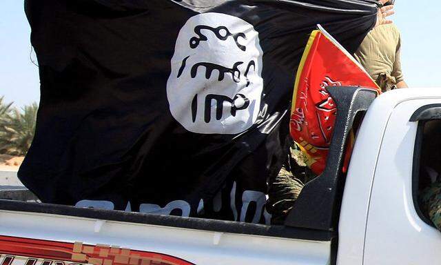 Symbolbild: Flagge des IS