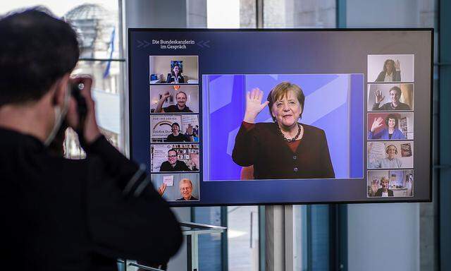 Just vor zwei wichtigen Landtagswahlen erschüttern mehrere Skandale die Union. Und Kanzlerin Merkel kann die CDU bei der nächsten Bundestagswahl auch nicht mehr retten.