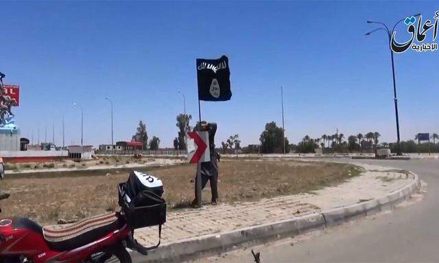 Ausschnitt aus Propagandavideo: IS in der Stadt Ramadi.