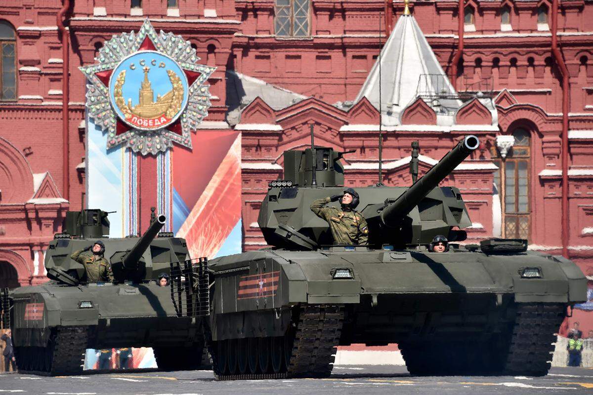 oder auch Russlands neue "Superpanzer", der T-14 Armata.