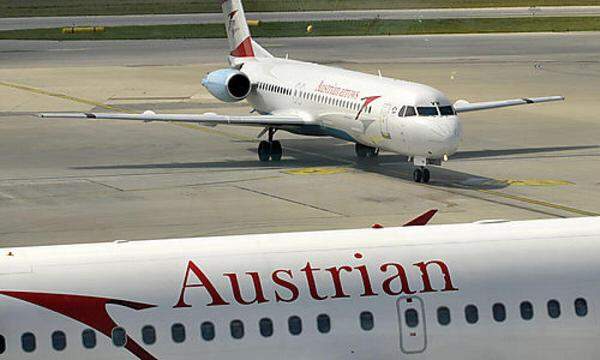 AUA-Flugzeuge am Flughafen Wien.
