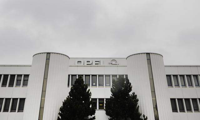 In Aspern muss ein Drittel der Opel-Belegschaft bis Jahresende gehen. 