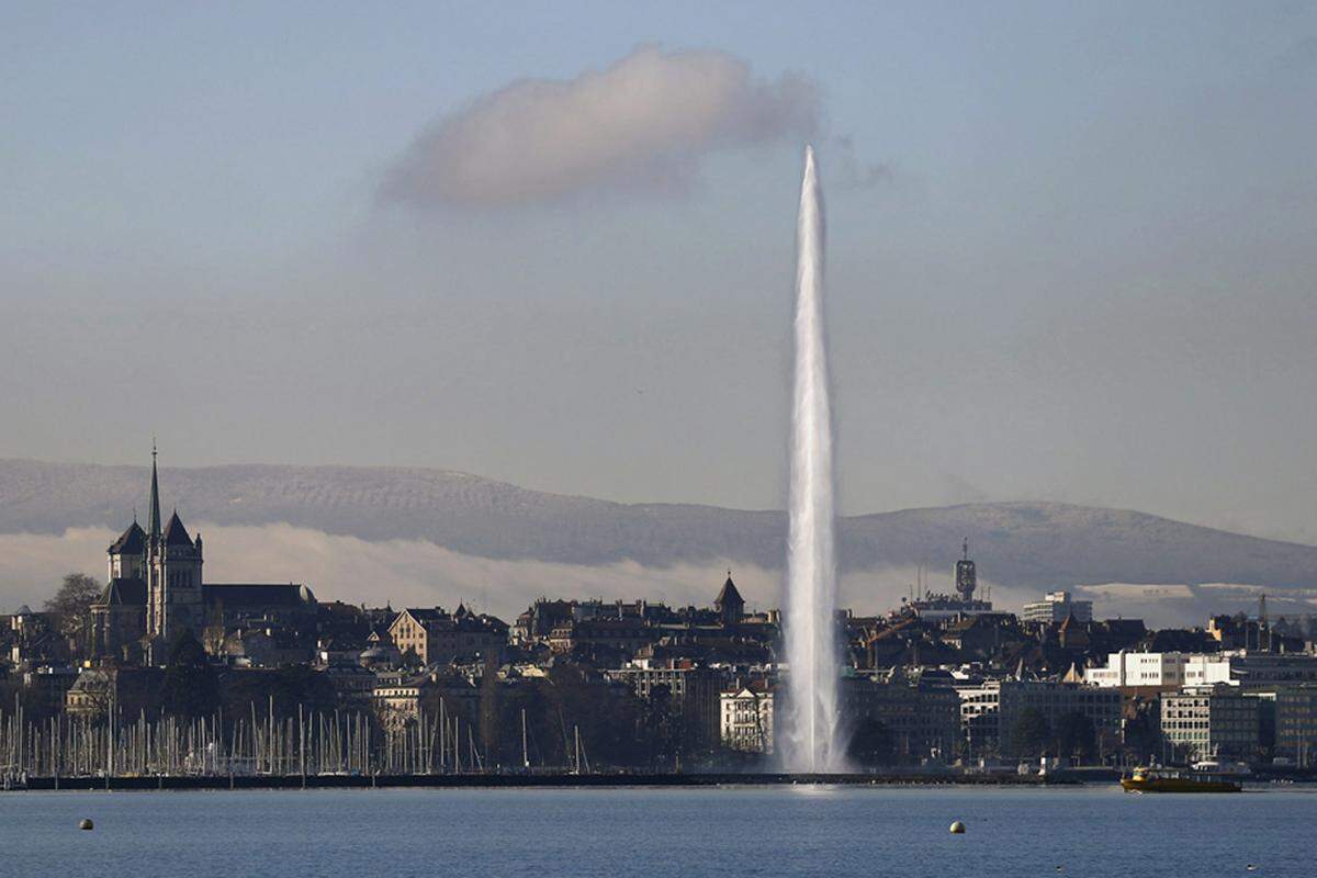 Genf ist mit Platz 6 eine von zwei Schweizer Städten im Ranking. Der starke Franken hält die Preise hoch.