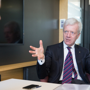 Fabisch leitet seit 2004 die Steiermärkische Sparkasse und seit 2014 den Sparkassenverband. 