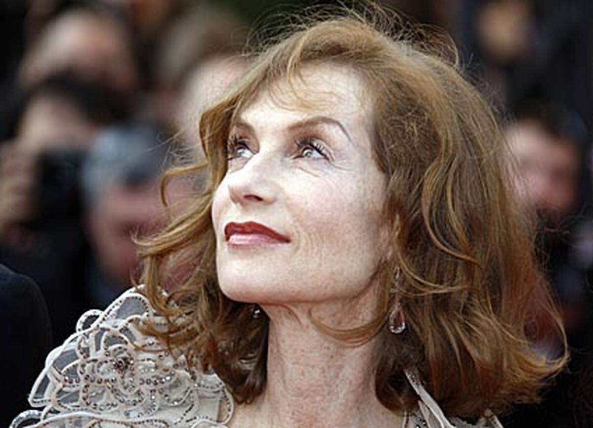 Den Juryvorsitz übernahm heuer die französische Schauspielerin Isabelle Huppert. Schriftsteller Hanif Kureishi und ...