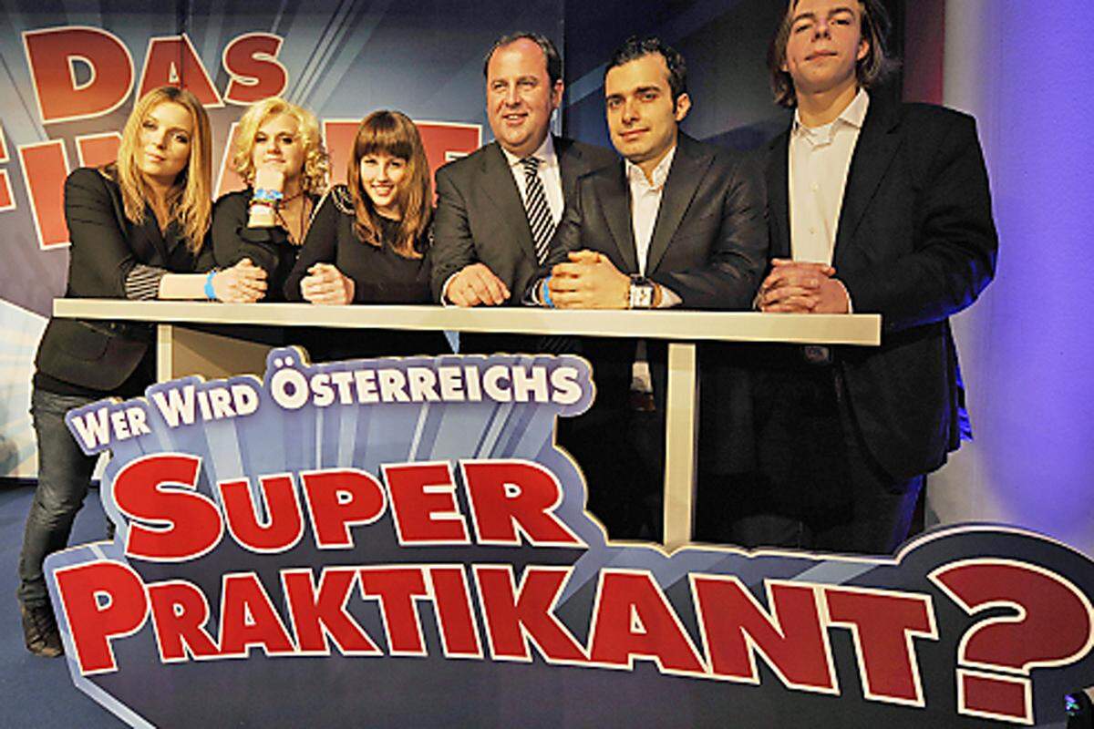 Jugendliche lieben Castingshows, dachten sich die Strategen der ÖVP und suchte Ende 2009 den "Superpraktikanten". Die damals 26-jährige Reez Wollner gewann eine Woche an der Seite von Josef Pröll - unbezahlt, was für heftige Kritik sorgte.