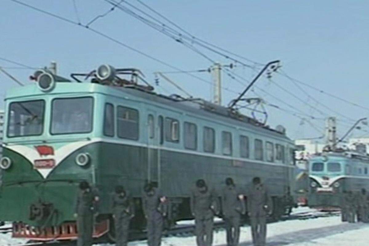 Auch Nordkoreas Eisenbahner legten dafür die Arbeit nieder.