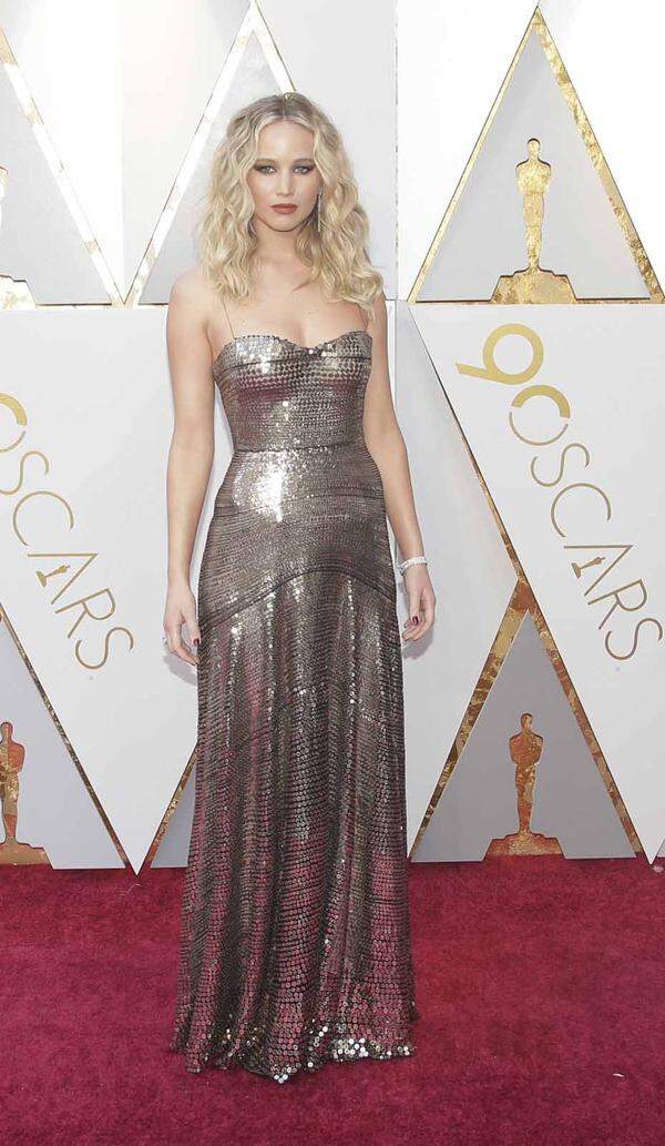 Viel Bling-Bling war in diesem Jahr zu sehen. Jennifer Lawrence etwa trug eine Glitzerrobe von Christian Dior und machte darin eine gute Figur.