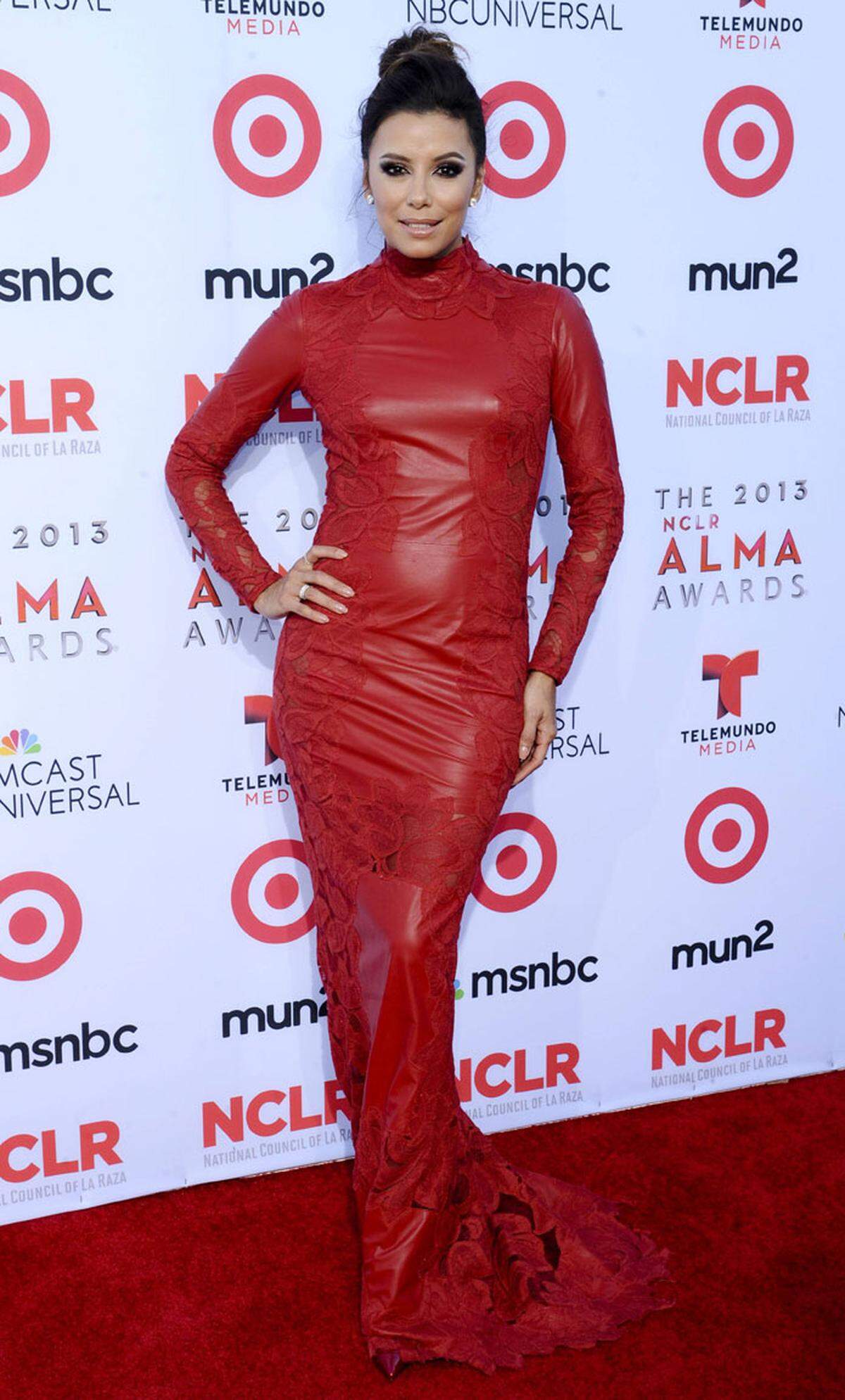 Eva Longoria sponsored by: Die Farbe Rot.