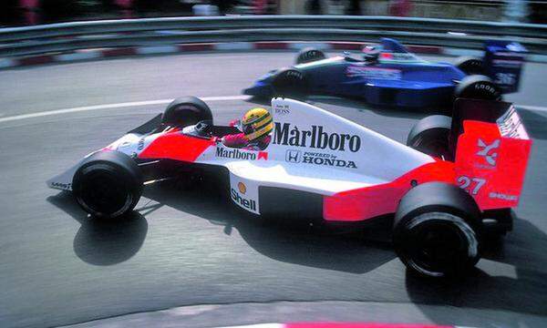 Ayrton Senna (hier 1990 auf McLaren Honda) bleibt mit sechs Siegen der erfolgreichste Monaco-Starter, gefolgt von Graham Hill und Michael Schumacher (je fünf).