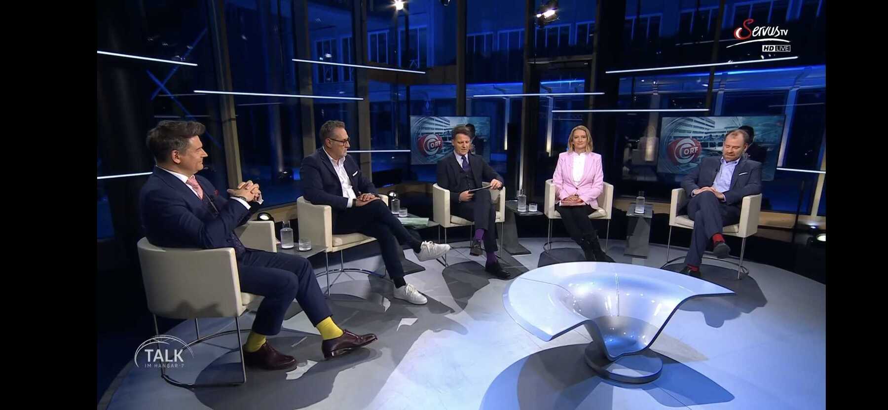 Skurrile ORF-Diskussion auf Servus TV: Strache als Interventions-Kritiker und Fußi als Schattenminister [premium]