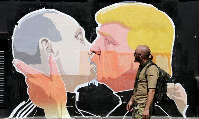 Brüder im Geiste: Ein Graffito in Vilnius karikiert Putin und Trump.