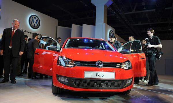 VW präsentiert mit dem T-Roc einen Golf-SUV, zudem gibt es das Facelift des VW Golf Sportsvan und den neuen VW Polo.