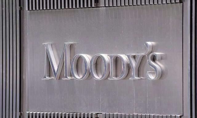 Moody´s stuft Bonit�t der Commerzbank herab