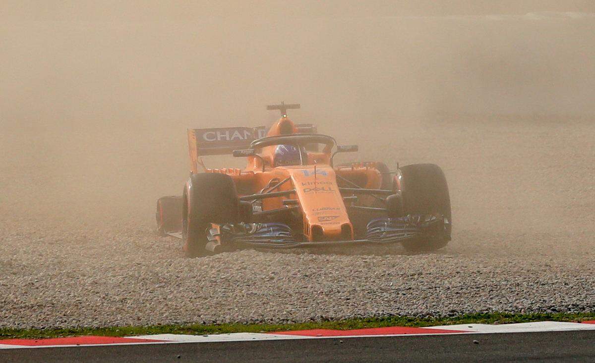 Erste Testfahrt, neue Saison, altes Leid: McLaren hat ein Problem.