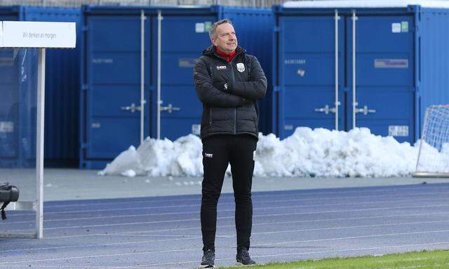 Dominik Thalhammer hat den Lask nach der Aufregung im Frühjahr 2020 wieder in ruhiges Fahrwasser gebracht.