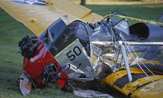 Kleinflugzeug abgestürzt: Hollywoodstar Harrison Ford schwer verletzt
