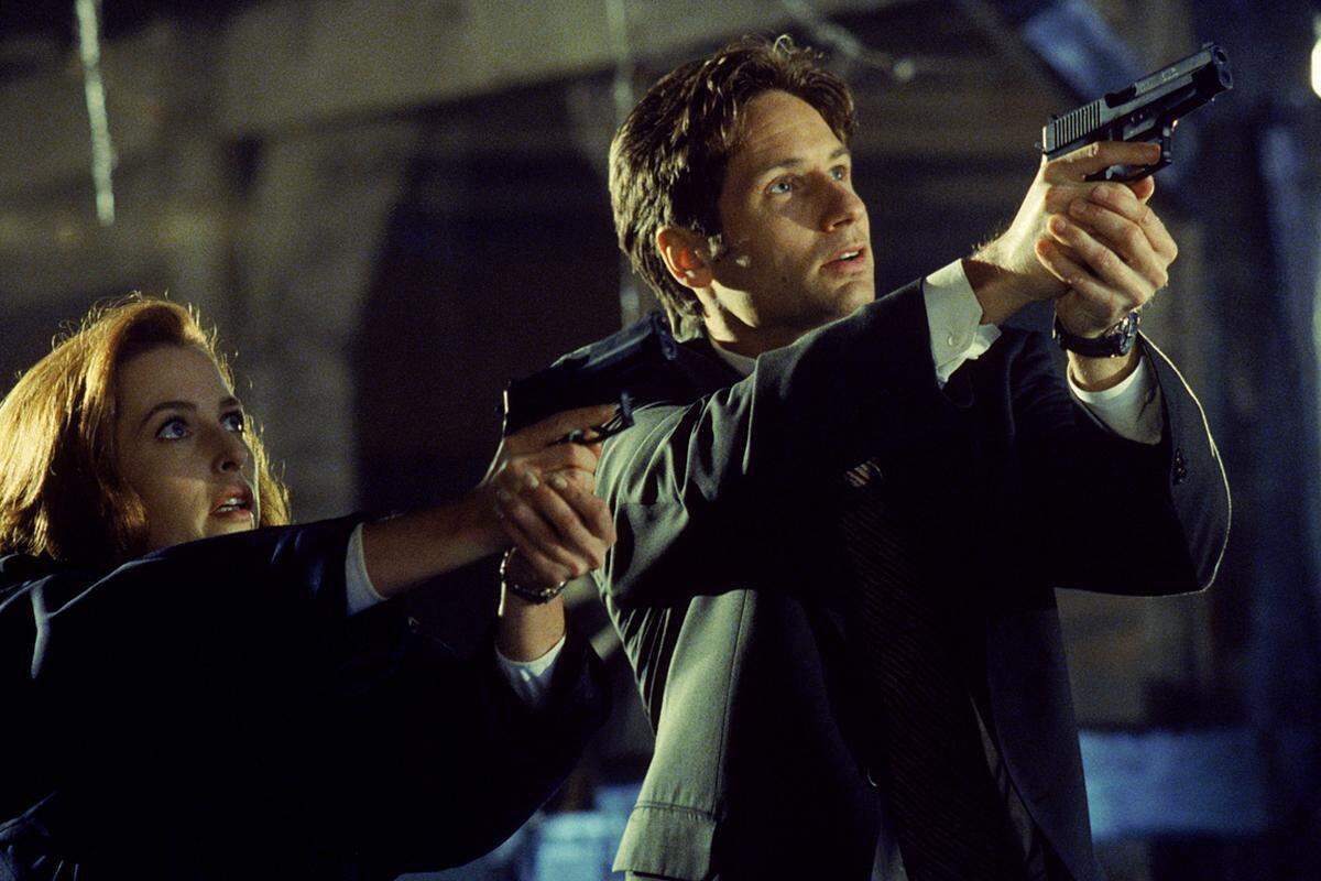 Auf neun Staffeln und 202 Folgen kam die Serie "Akte X - Die unheimlichen Fälle des FBI" zwischen 1993 und 2002. Auch zwei (mäßig erfolgreiche) Spielfilme wurden produziert. Die Serie mit den FBI-Special-Agents Fox Mulder (David Duchovny) und Dana Scully (Gillian Anderson) ist legendär. Die Redaktion der "Presse" hat ihre Lieblingsfolgen aus den "X Files", so der Originaltitel, zusammengetragen.