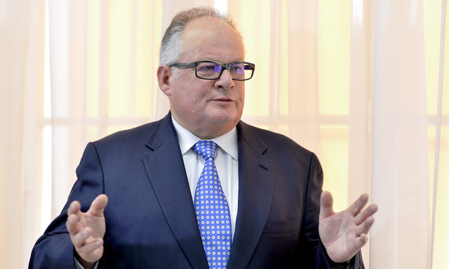 PRESSEGESPR�CH MIT FL�CHTLINGSKOORDINATOR KONRAD