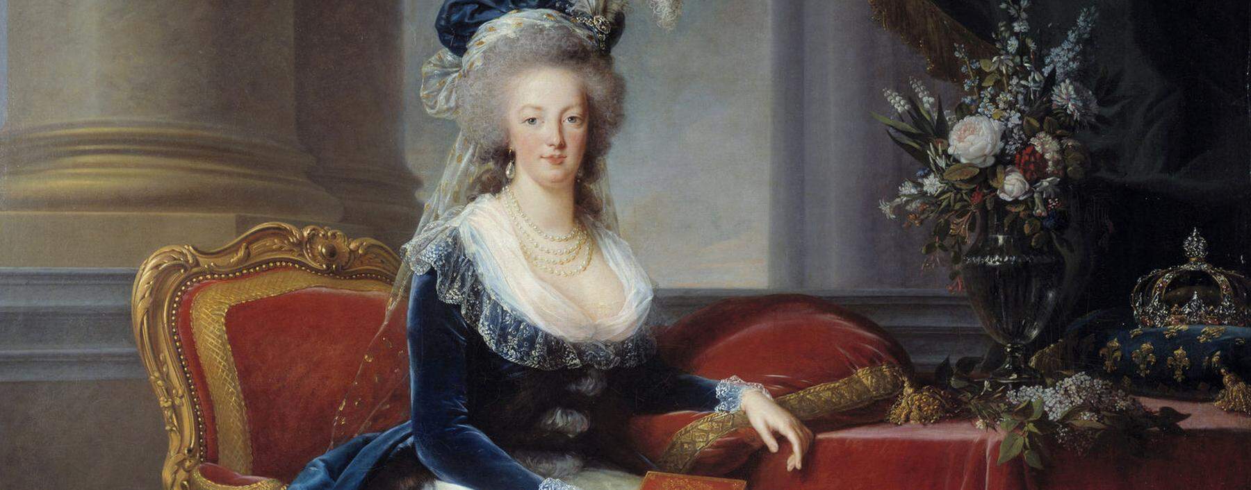 Marie Antoinette wurde mehrmals von der Malerin Élisabeth Vigée-Lebrun porträtiert. 