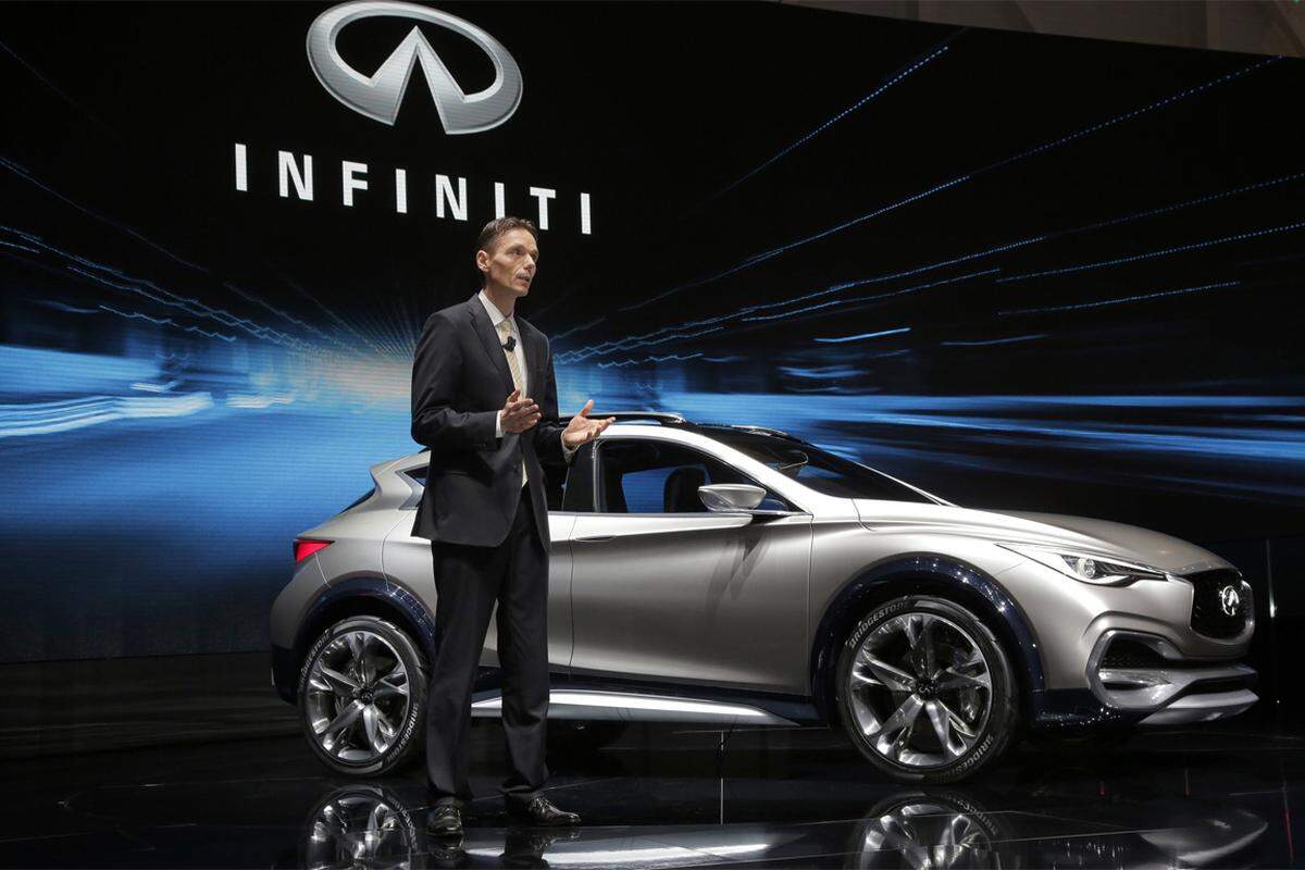 Der Infinity Q30 - hier noch als Studie zu sehen - wird auf Basis der A-Klasse von Mercedes gebaut und kommt heuer in die Geschäfte. Die Motoren stammen ebenfalls aus Kooperationen: Die Benziner von Renault, die Diesel von Mercedes.