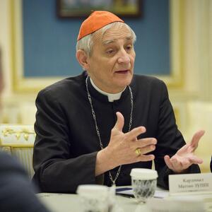 Kardinal Matteo Zuppi in Kiew.