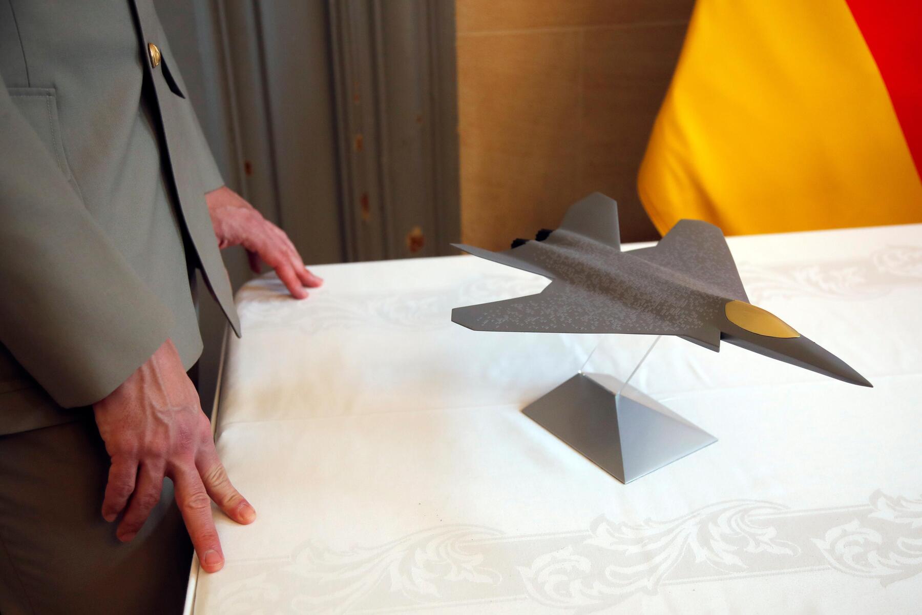 Absturz des europäischen Kampfjets: Wie Paris und 