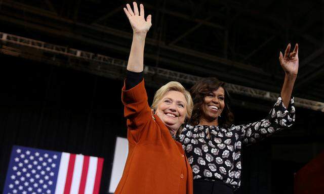 U.S. Democratic presidential candidate Hillary Clinton and U.S. first lady Michelle Obama in Winston-Salem