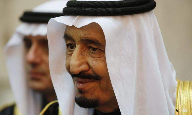 Saudi King Salman is seen during U.S. President Obama´s visit to Erga Palace in Riyadh