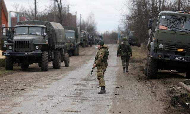 Prorussische Truppen im Gebiet Donezk