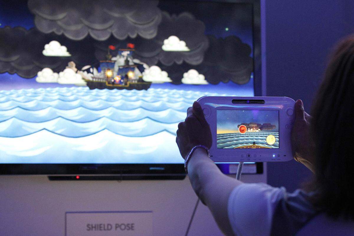 Mit der Electronic Entertainment Expo (E3) in Los Angeles feiert sich die Gaming-Branche selbst und stellt ihre neuen Titel vor, die noch heuer erscheinen sollen. Viele Fortsetzungen dominieren das Feld. Sony präsentiert seine neue tragbare Spielkonsole "Vita", Nintendo seine etwas ungewöhnliche Wii U, bei der der Controller zeitgleich auch einer Art Tablet ist.