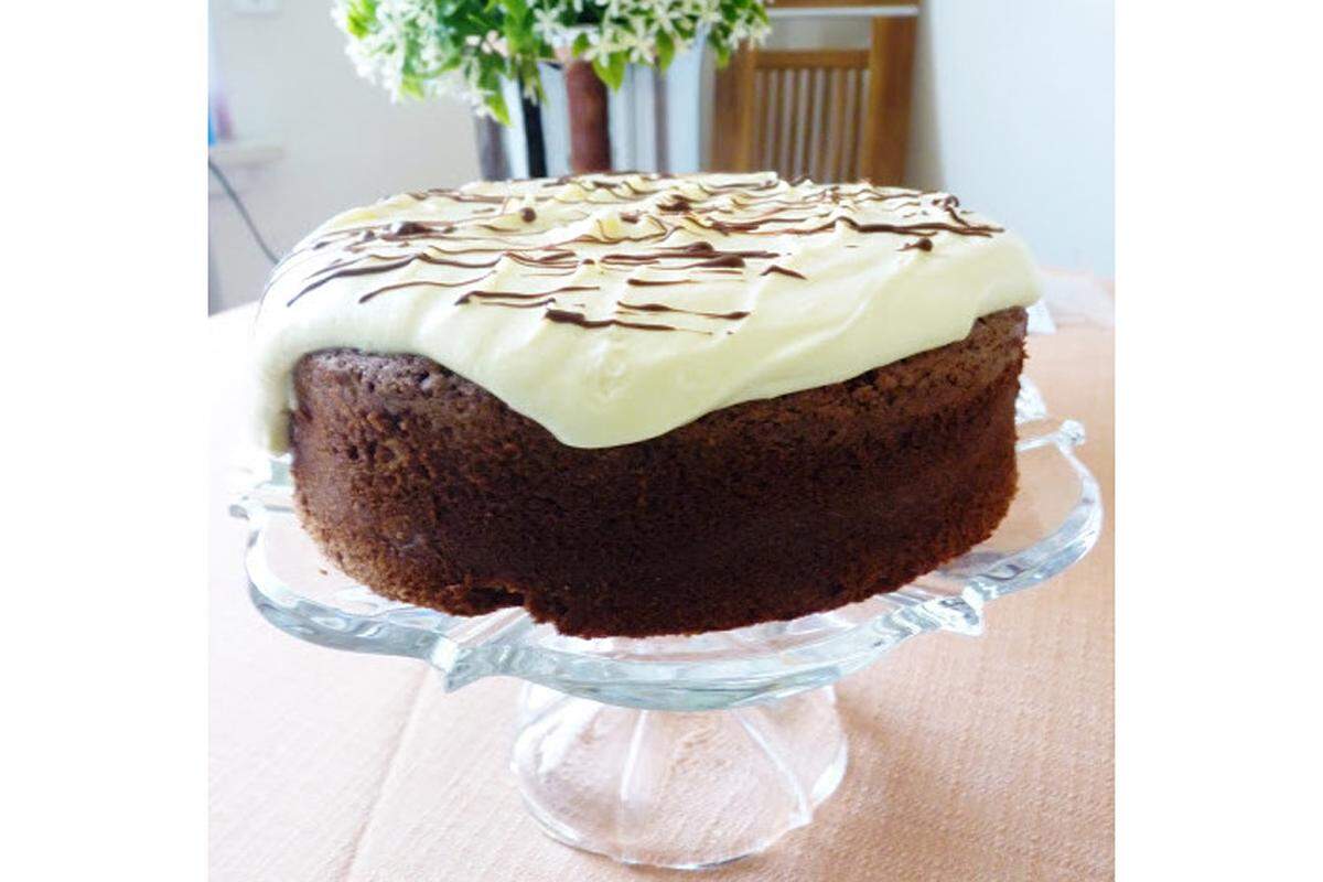 Brownietorte mit Maracuja Käse-Sahne Creme aus der Küche der SchokoladenFee 