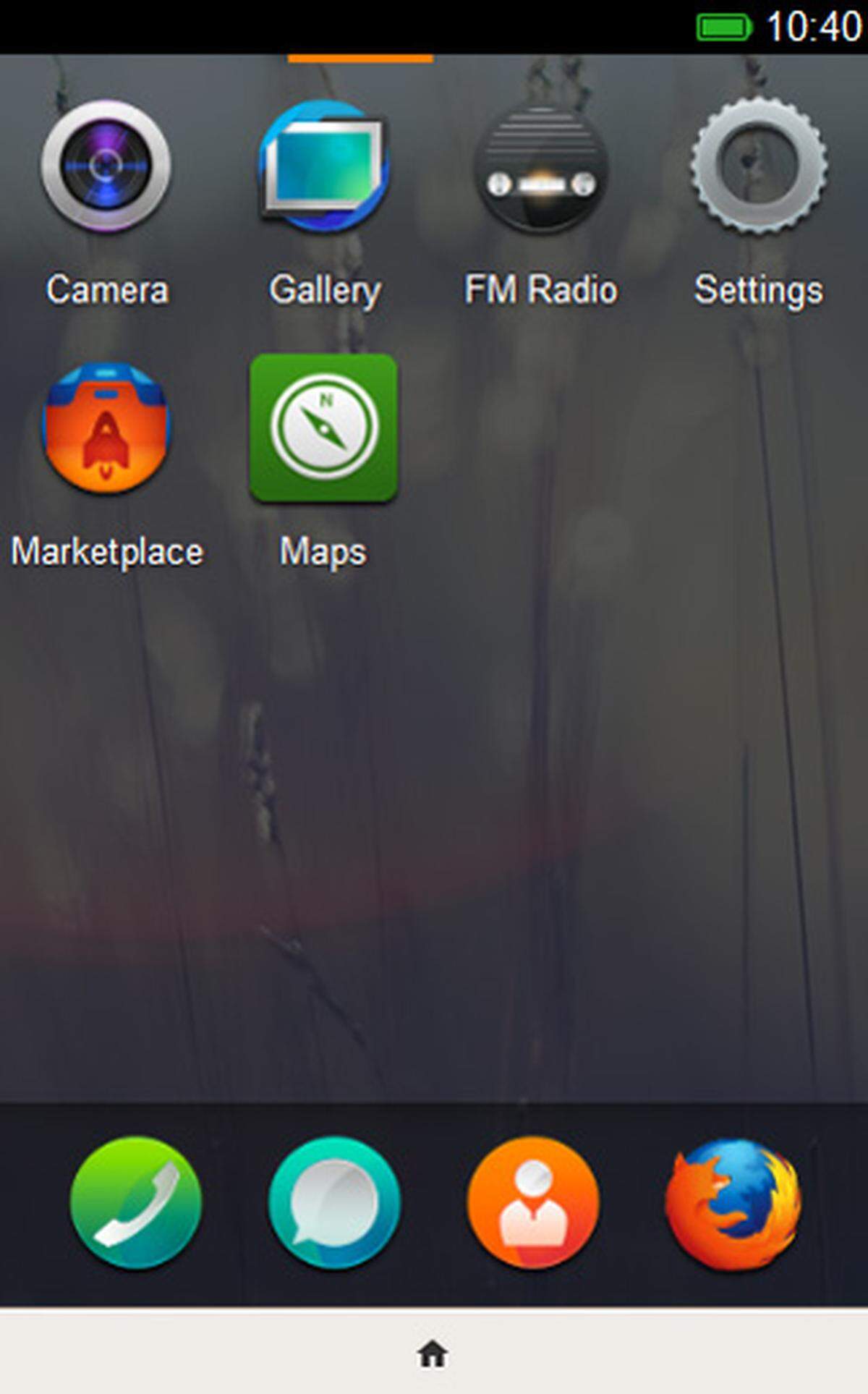 Firefox OS bietet mehrere Bildschirme zwischen denen durch horizontales Scrollen gewechselt wird. Im Unterschied zu Android gibt es keine eigene Übersicht, in der alle installierten Apps angezeigt werden. Sämtliche Apps und Funktionen werden über die Startbildschirme angesteuert.
