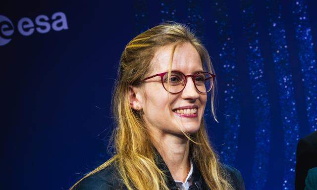 Die 34-jährige Carmen Possnig wird ESA-Ersatz-Astronaut und damit vielleicht die erste Österreicherin im Weltall.