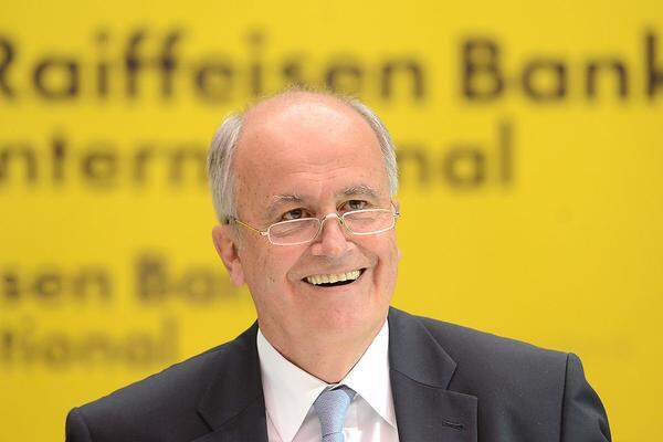 Herbert Stepic Vorstandschef der Raiffeisen Bank International*  Vergütung: 1,59 Millionen Euro *Anmerkung: seit 7. Juni 2013