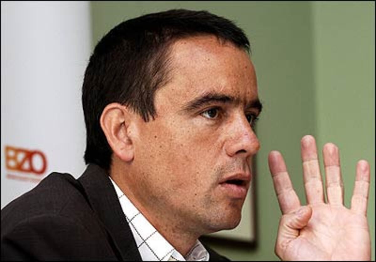 "Strache agiert immer mehr als Handlanger der Linken." Für BZÖ-Sprecher Uwe Scheuch steht der blaue Obmann offenbar nicht weit genug rechts.