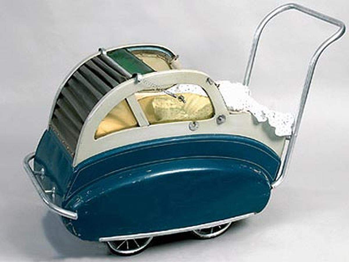 Hier ist es weniger eine Sardinenbüchse, sondern eher ein Toaster. Und das um 1930.