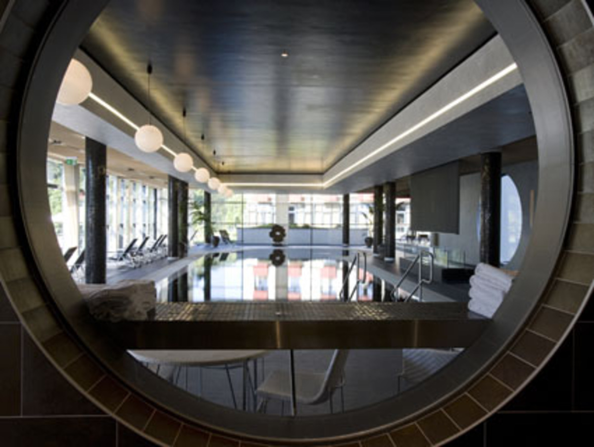 Asien erleben – ohne langen Flug, ohne Stress, dafür aber mit westlichen Standards und in vertrauter Umgebung . . . Sich von fernöstlicher Philosophie inspirieren lassen und die sanften Hügel der Buckligen Welt vor sich sehen . . . Dort Anleihen nehmen, wo seit Jahrtausenden Kompetenz aufgebaut wird.