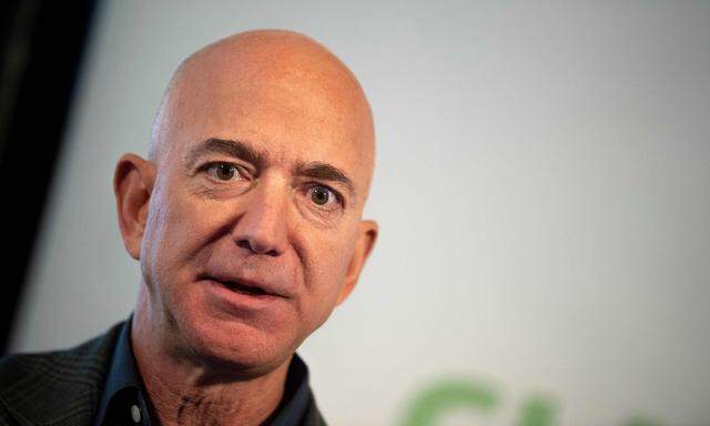 Amazon-Boss Jeff Bezos kämpft um den Mega-Auftrag des Pentagon.