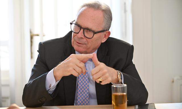 Wiens ÖVP-Chef Karl Mahrer ist bereits voll im Wahlkampf.