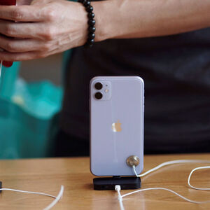 iPhones werden trotz ihres hohen Preises regelmäßig stark nachgefragt.