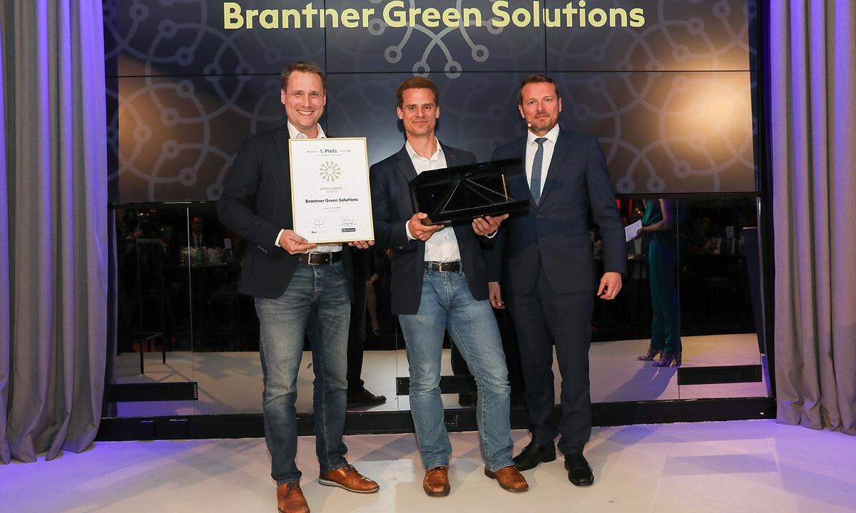 Die Sieger in der Kategorie Innovation ist Brantner Green Solutions, vertreten durch Christoph Pasching und Rene Heinzl.