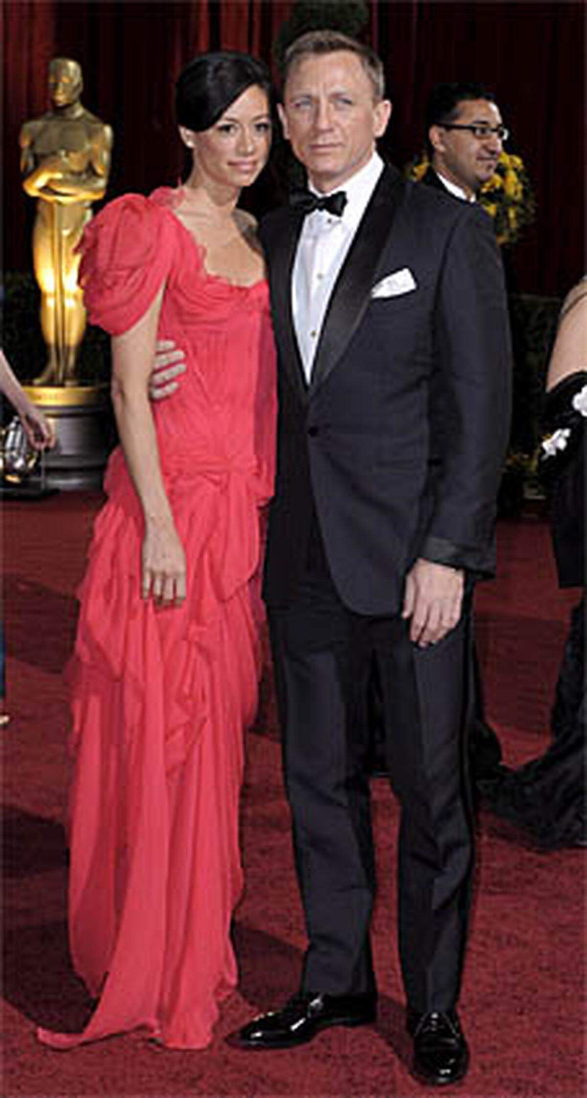 James Bond Daniel Craig mit Freundin Satsuki Mitchell. >>>Mode-Fauxpas bei vergangenen Oscar-Galas