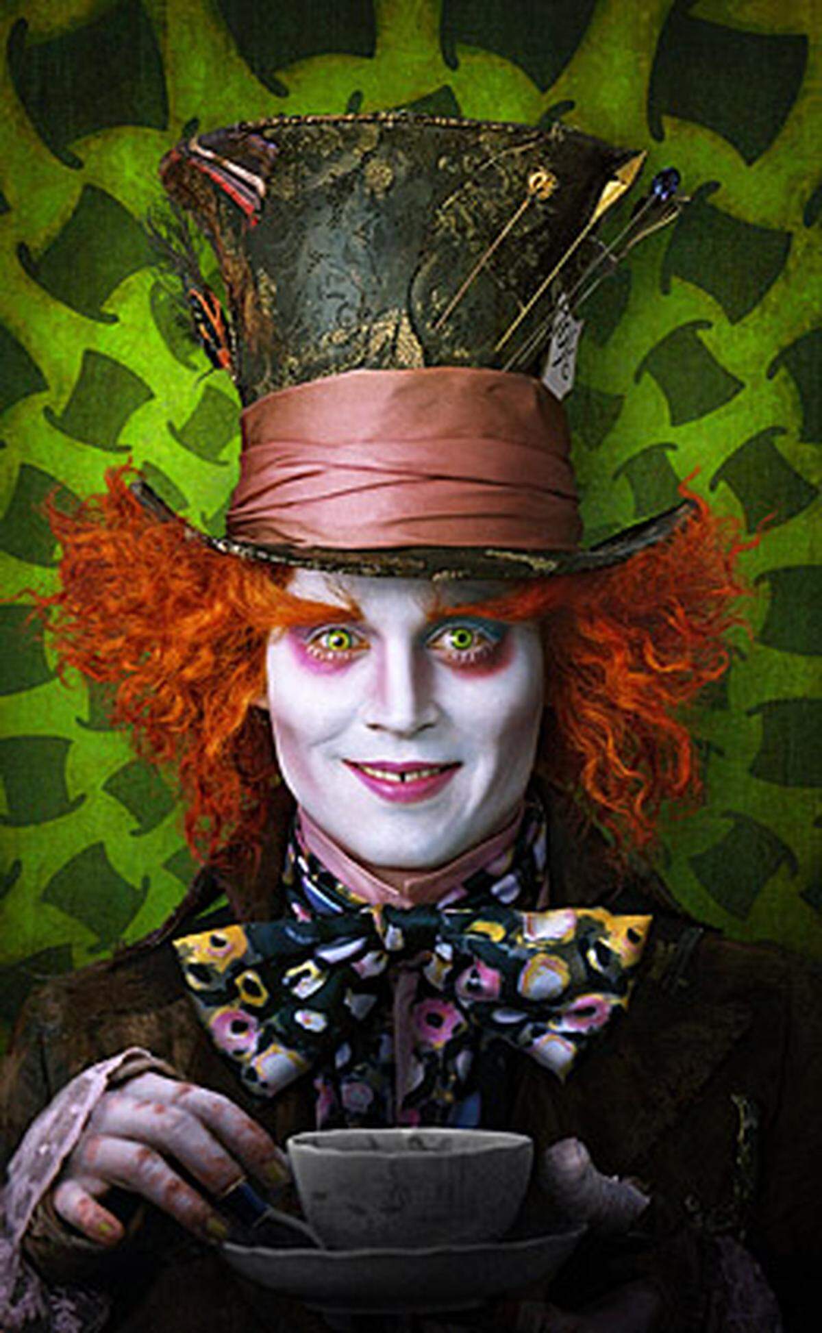Das kann heiter werden: Kultregisseur Tim Burton hat Lewis Carrolls Kinderbuch "Alice im Wunderland" verfilmt - in einer der Hauptrollen sein Lieblingsstar Johnny Depp. Er verkörpert den verrückten Hutmacher.