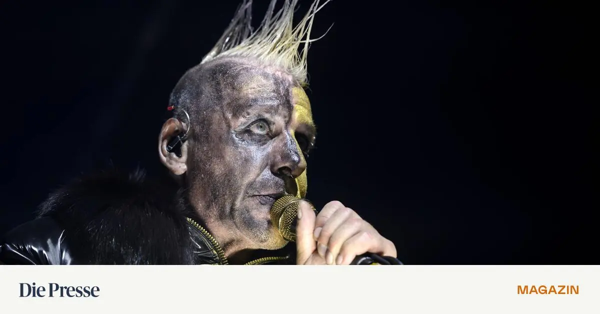 Till-Lindemann-in-der-Stadthalle-Schwabbelnde-Nonnen-und-wehende-Vulven-premium-