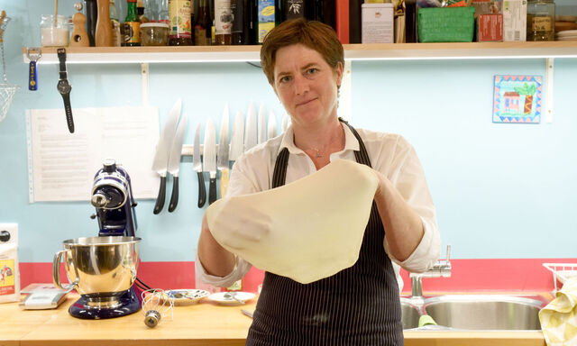 „Strudelteig hält mehr aus, als man denkt“, sagt Barbara Weissbacher, die unter anderem Kurse zum Thema Strudelteig anbietet.