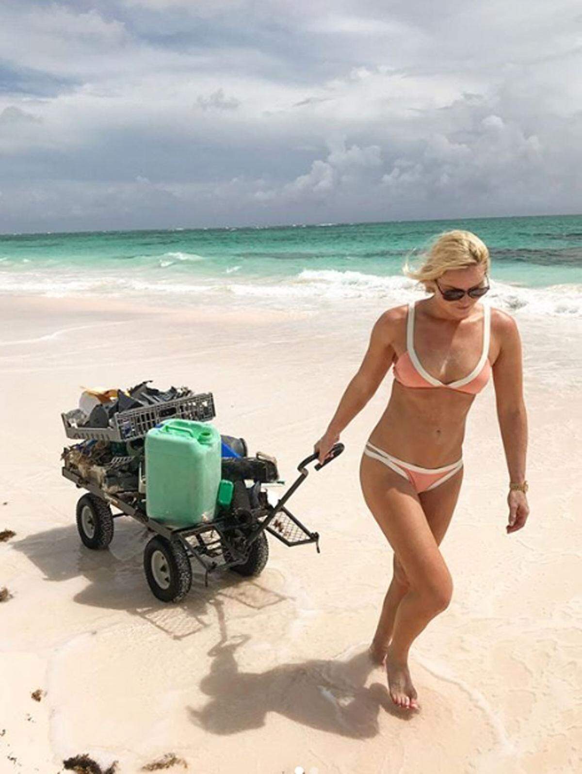 Wie man sich gekonnt in Szene setzt weiß auch Lindsey Vonn. Sie hat für Instagram den Strand gesäubert.